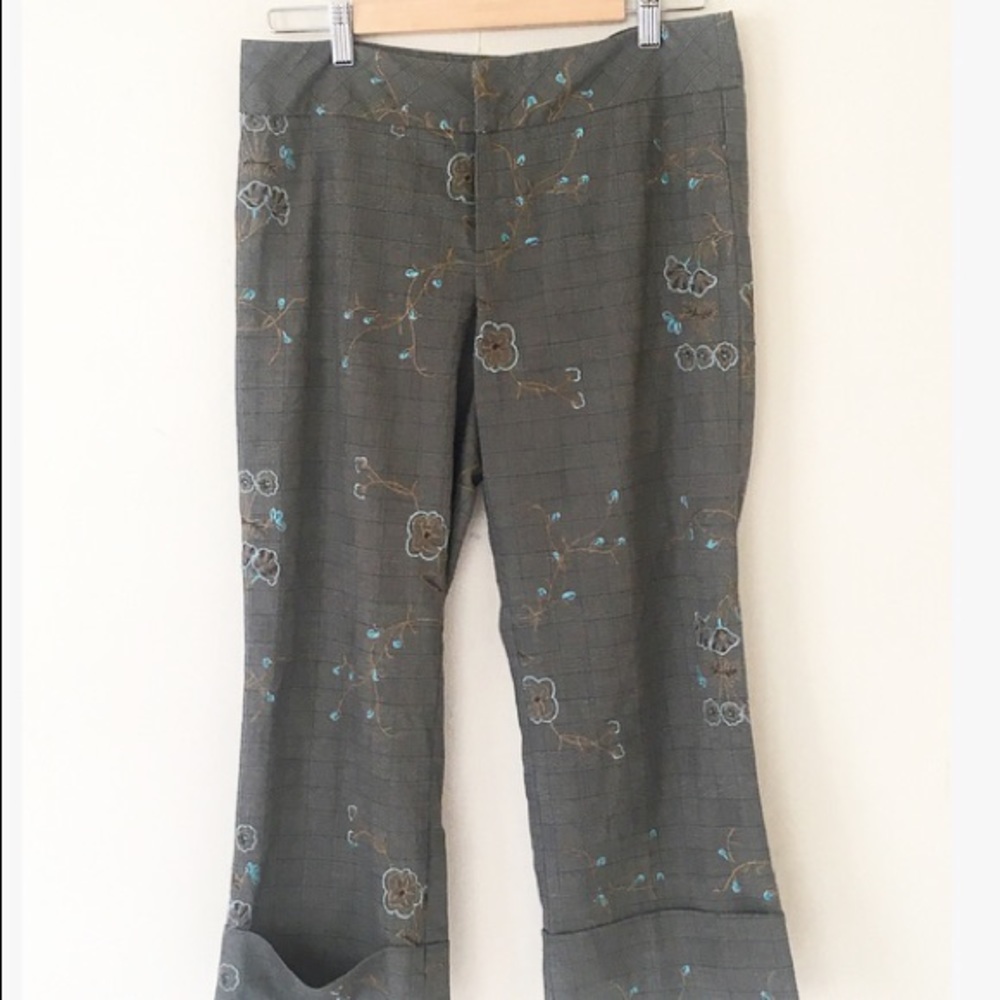 Vintage Cache Capri